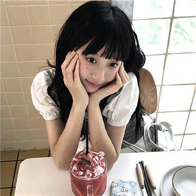 怪物少女妮莫娜